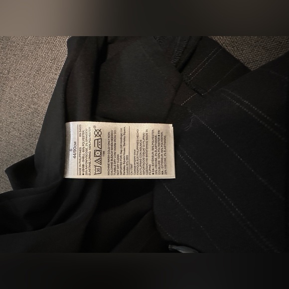 Banana Republic Black striped Skirt Women Size 6 With Pleat And Pockets - Picture 12 of 16